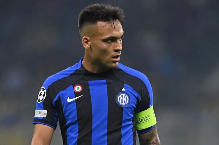 أغلى 10 لاعبين في الدوري الإيطالي عام 2024 2