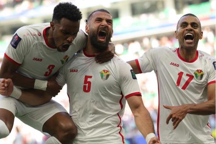 هكذا علقت الصحافة القطرية على مباراة النشامى أمس lV3tGAzWTRkSmQmPL7lXToMg5M9bBU69rIhGbi1U