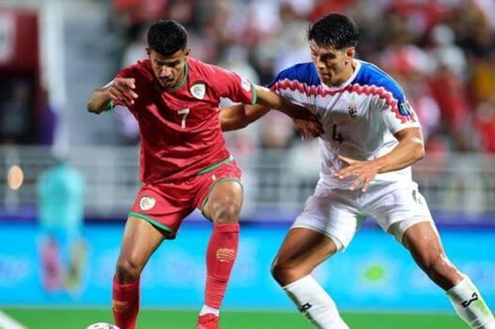 تعادل أبيض بين عمان وتايلاند corr_502_koo_502401