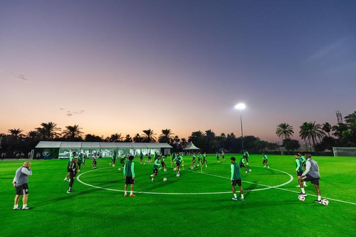 غضب سعودي بعد إعلان قائمة الاخضر لأمم آسيا GCsqsF5W4AAHO1-