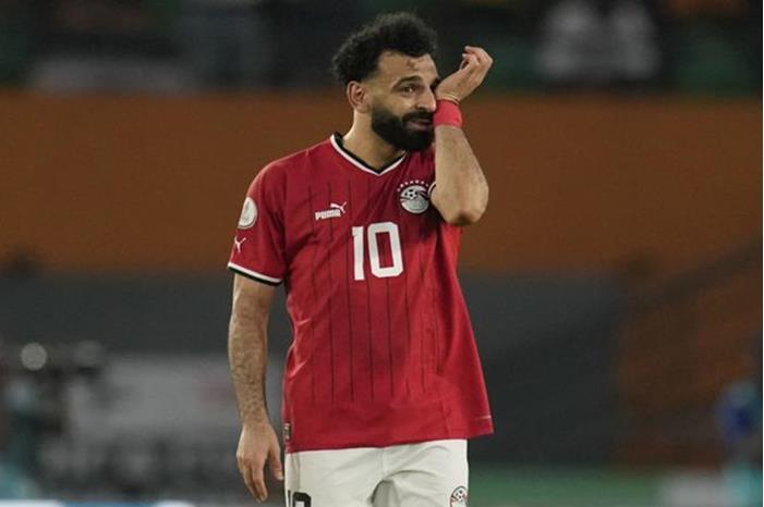 كلوب يفكر في مصلحته فقط .. ميدو يطالب صلاح برفض طلب ليفربول 65ae8c014236040a8b2d1fcd