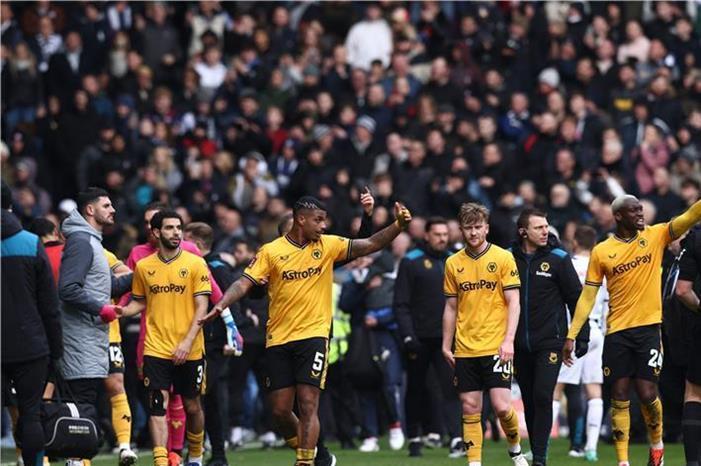 أحداث دموية توقف مباراة بكأس الاتحاد الإنجليزي afp_20240128_20240128-afp_34h39uf_afp