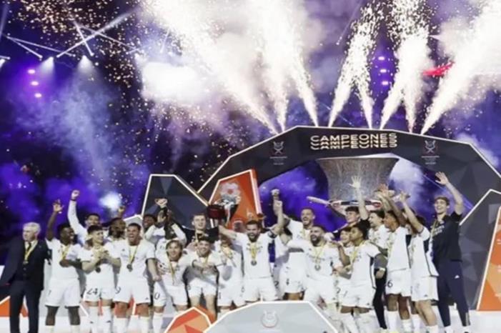 678146124c59b7643d495d31