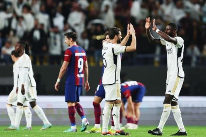 تشكيلة الكلاسيكو المتوقعة في نهائي السوبر الإسباني real