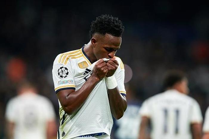 ريال مدريد يُواجه اتهاماً خطيراً في قضية فينيسيوس فينيسيوس-ريال-مدريد-دوري-الأبطال-3-1
