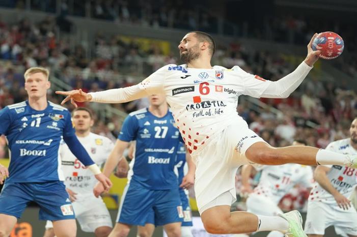 6794d2284c59b709ec1cf11b (1)