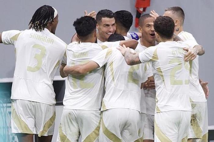 النصر يسابق الزمن لحسم 3 صفقات قبل غلق الميركاتو GdPzi_AWIAAAVCM-4