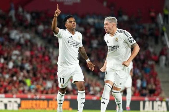 أنشيلوتي يؤكد غياب ثنائي ريال مدريد عن مباراة مينيرا real-1