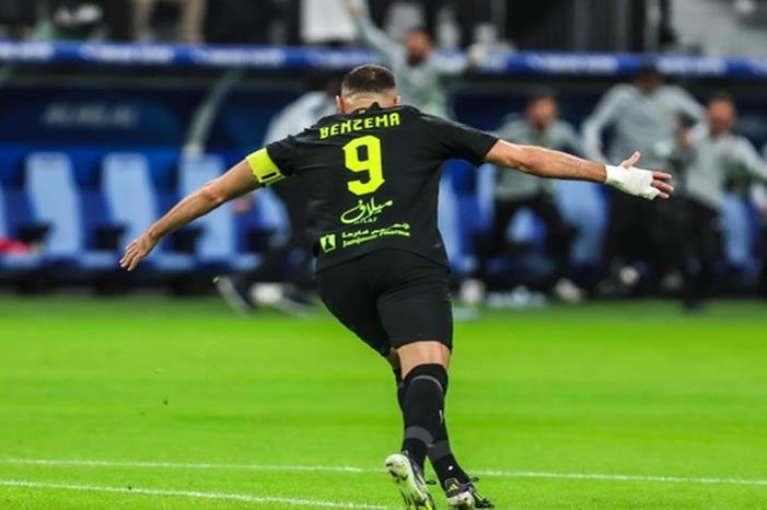 677e74c74236043b7e209341