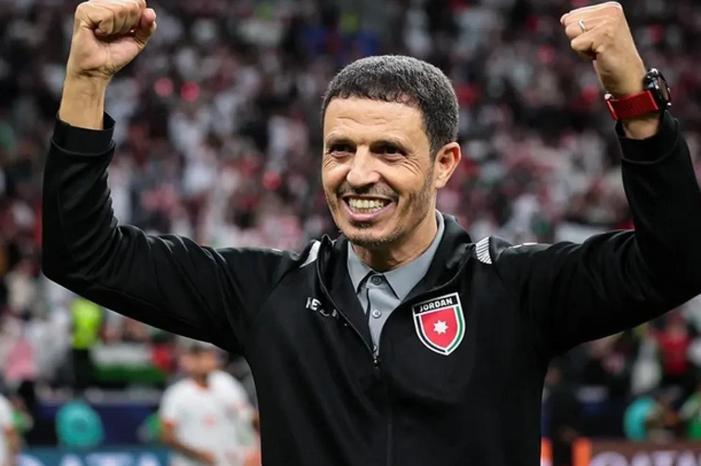 62c4bc03-ff02-431d-8edf-08ee8fec2b5f