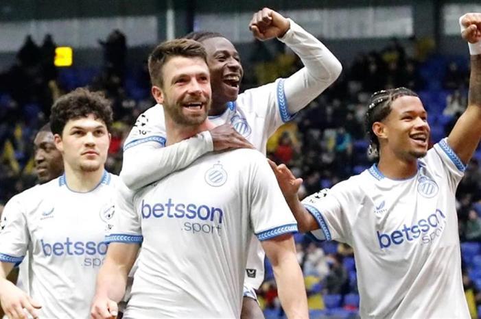 15C83513-2826-46E9-B59A-2892888B6DD4