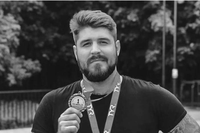 697135ed4c59b7325e550a39