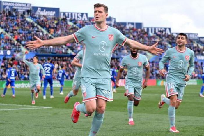 GettyImages-2204155800-1