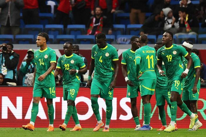 large_20260103232515_1767471915.1788