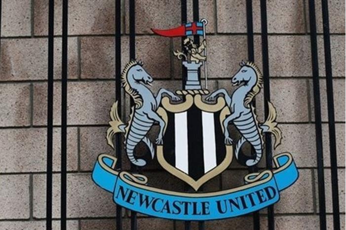 تأجيل مباراة نيوكاسل يونايتد بسبب كورونا 202012121038787F9