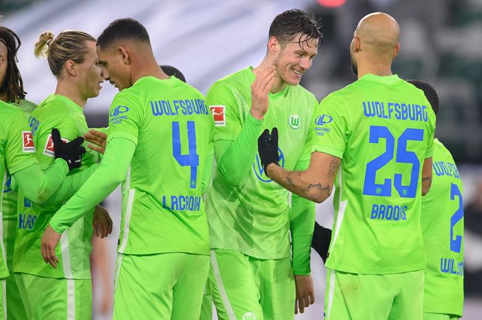 فولفسبورج يرفض الخسارة Germany_Bundesliga_V_67668645-scaled-e1607727525933