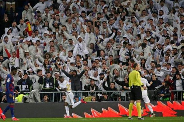 تعرف على موعد عودة الجماهير للملاعب في الدوري الإسباني EoLSw__XIAc9-k8