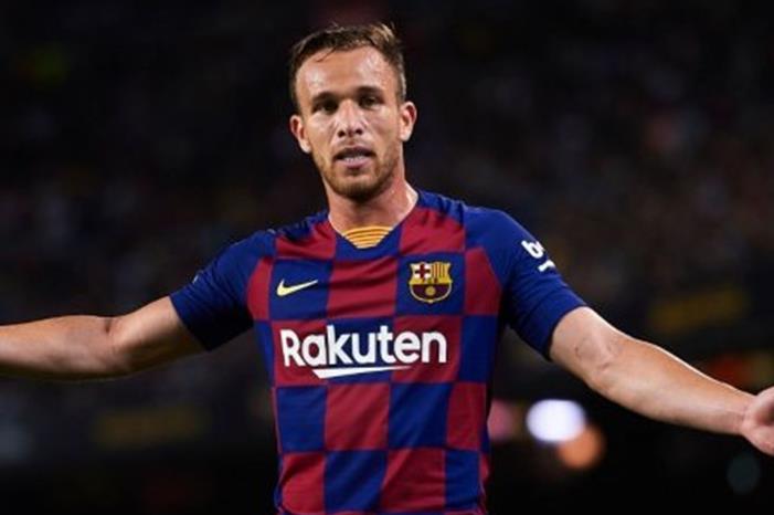 أرتور ميلو يُفجر مفأجأة بشأن رحيله عن برشلونة GettyImages-1179443084-1