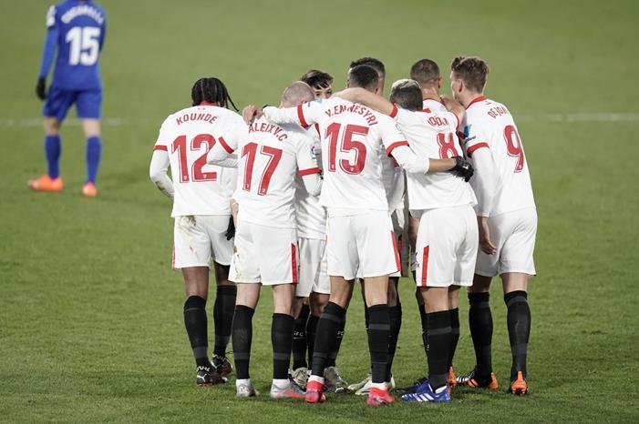 اشبيلية يخطف فوزا صعبا بالليغا 77f86e2d-795f-4375-87c5-f905c61d1650