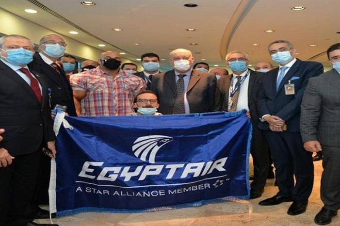 بالصور.. استقبال أسطوري لمستر أولمبيا بيج رامي 124-161505-mamdouh-elssbiay-return-cairo_700x400