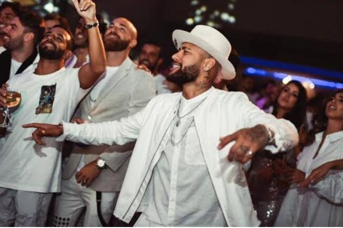 5fed99db4236040bec6a9277