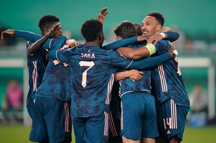 0_GettyImages-1281683540jpgad-agains