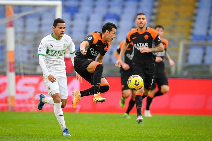 جانب-من-مباراة-روما-وساسولو