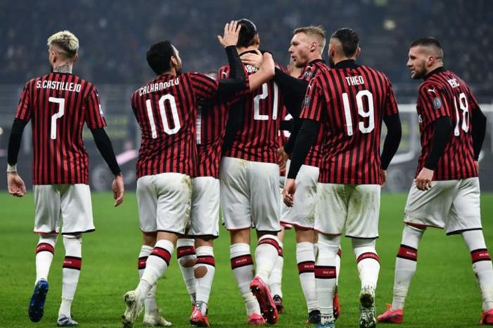 مدرب ميلان يكشف سلبية الفريق ويتحدث عن حظوظه في التتويج 2020526235053679637261338536794479