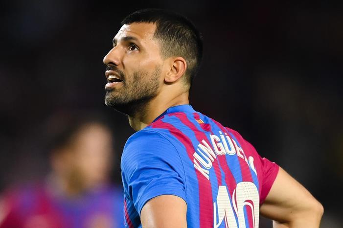 ضجة في الأرجنتين بسبب اعتزال أجويرو d3491817a9f5baa4db87a10e2c3a3039e677ba3c