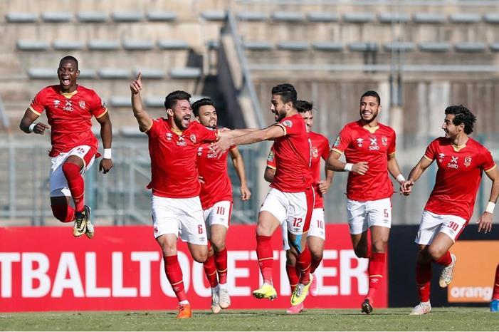 ضربة جديدة للأهلي المصري قبل كأس السوبر الإفريقي بث-مباشر-الاهلي-وسموحة-1637831620
