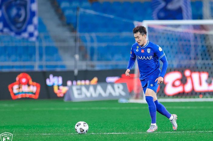 جانغ هيون سو يتلقى عرضاً للرحيل عن الهلال EuiQi9VWQAUMuXn