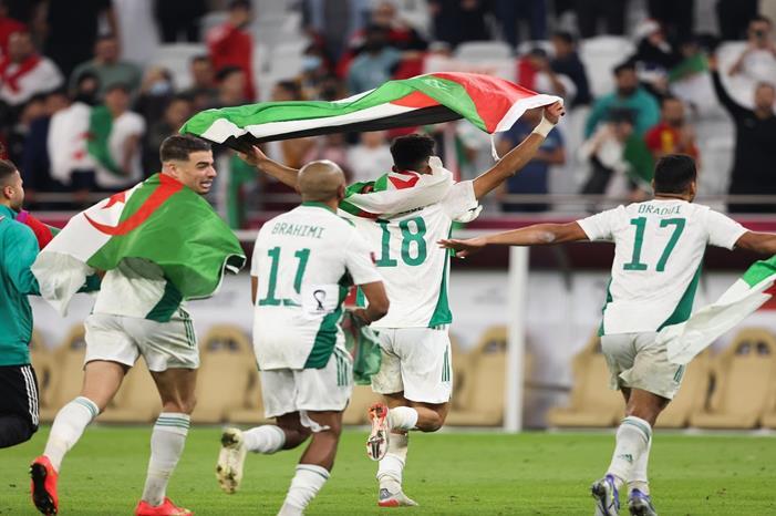 بدران يتمنى لزميله جائزة أفضل لاعب في كأس العرب GettyImages-1237173081