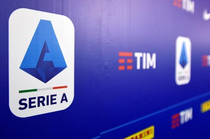 تأجيل مباراة  أودينيزي وساليرنيتانا بالكالتشيو بسبب كورونا 8192207_1587967549