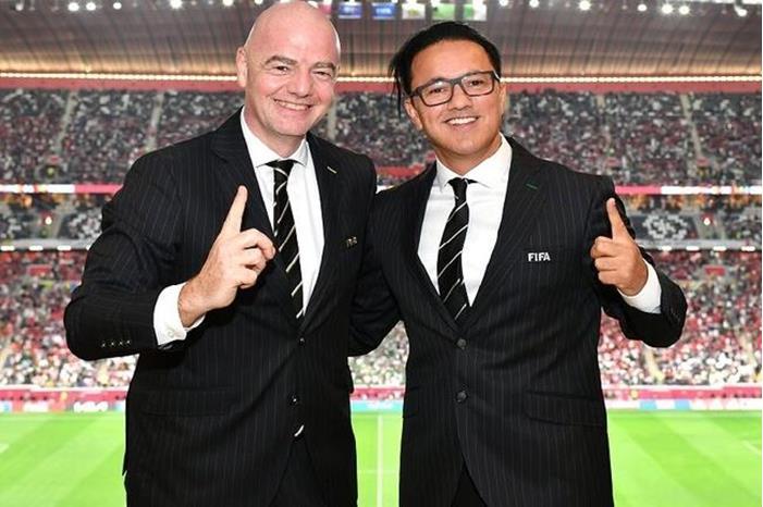 الفيفا يعين مغربي مديراً تنفيذياً لخدمات الإبداع والترفيه 61c168484c59b71f286f0782