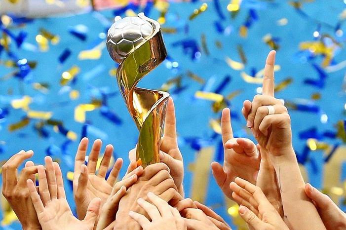 FIFA-Women's-World-Cup-Trophy-Getty-Images