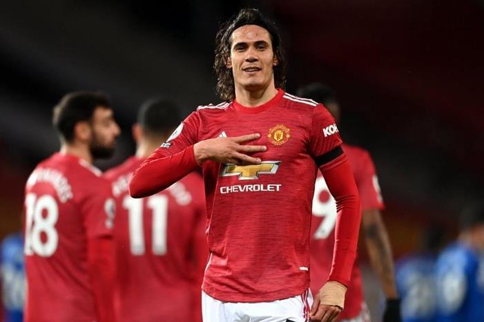 سر عدم تفاوض برشلونة مع كافاني 4-4