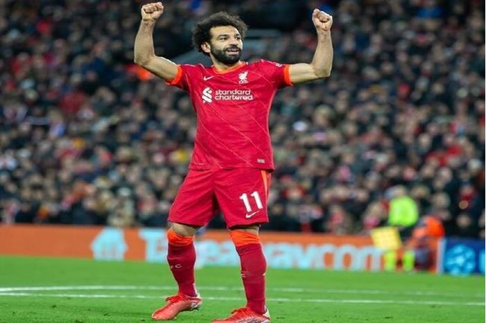 إطلاق اسم الزملكاوي صلاح فخر العرب على حديقة بنادي الزمالك 61c6a63042360405d721141c