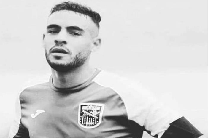 محرز وريبيري ينعيان وفاة اللاعب الجزائري سفيان لوكار 61c80d174236046ace60eb24