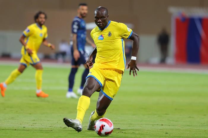 أبوبكر صانع السعادة في النصر السعودي FC967aiX0AsBd4b