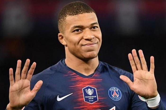 مبابي: لن ألعب لهذا النادي طوال حياتي 920412907c24d3e1bdf241e287a4900c