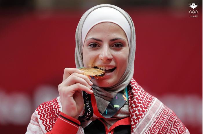 جوليانا الصادق تتقدم للمركز السادس عالميا جوليانا_الصادق_،_لحظة_تتويجها_بالميدالية_الذهبية_في_آسياد_إندونيسيا_٢٠١٨