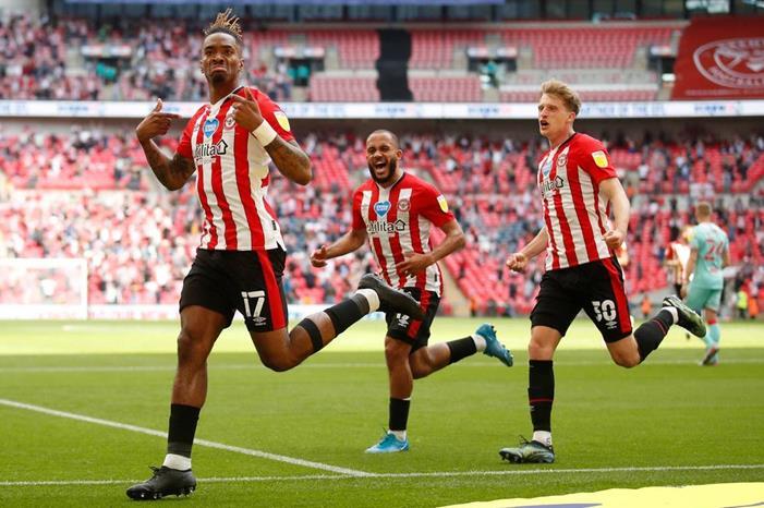 إصابة مهاجم برينتفورد بفيروس كورونا E2k8SJfX0Ag5L1W