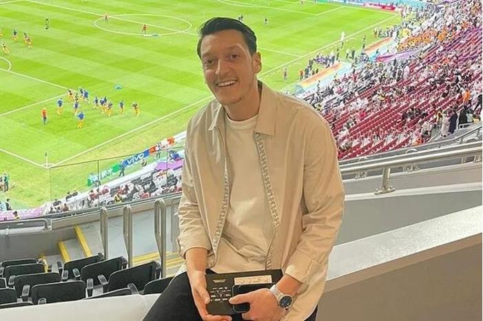 6395f933423604012c3ac4e8