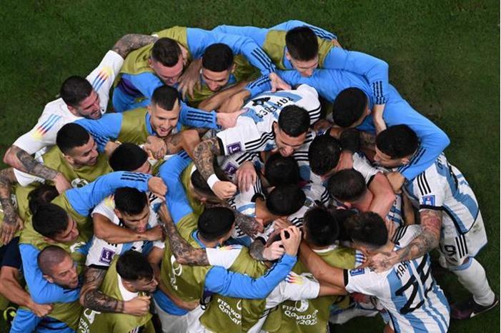 تشكيل الأرجنتين المتوقع لمباراة كرواتيا في نصف نهائي قطر 2022 6398185a4c59b767ef07dd52