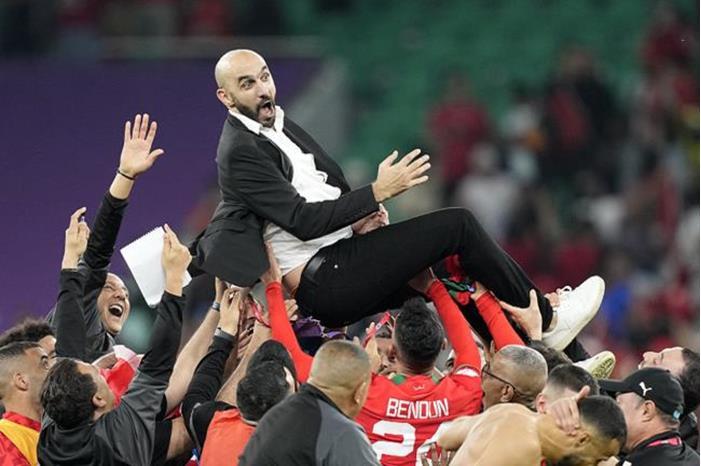 قبل 16 عاما.. فيلم بمشاركة الركراكي تنبأ بـ"معجزة" مغربية في مونديال قطر (فيديو) 6399bb504c59b748f234f25b