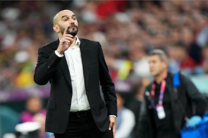 الركراكي يكشف عن المنتخب الذي سيشجعه في نهائي مونديال قطر 639b49c44c59b7358b28a789