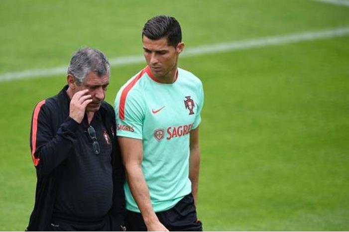 192-193412-ronaldo-santos-korea-south-portugal-world-cup_700x400