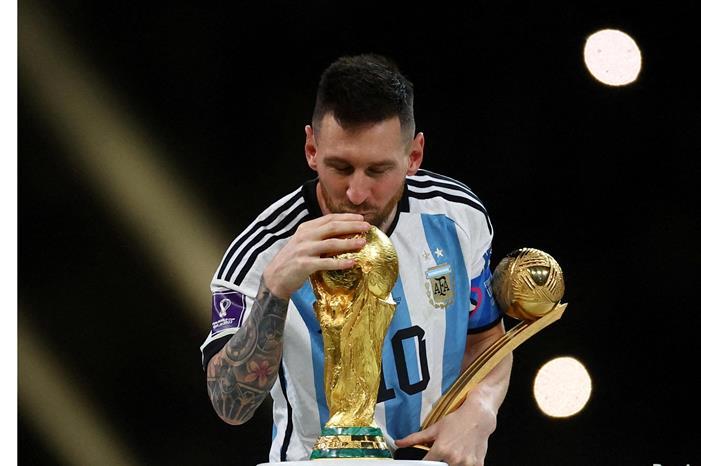 2022-12-20T184034Z_254080002_RC2L8Y9SSGOW_RTRMADP_3_SOCCER-WORLDCUP-ARG