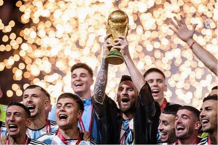 63a98e334c59b73ad2337e19