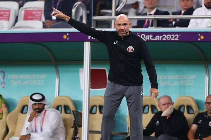 الاتحاد القطري لكرة القدم يعلن انفصاله عن المدرب سانشيز 63af31b04236040ae173fc19